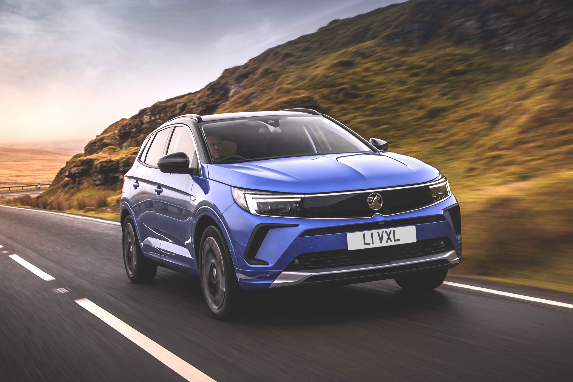 2022 Vauxhall Grandland Ultimate Front Three-Quarter Wallpapers (1)