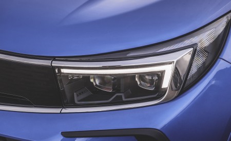 2022 Vauxhall Grandland Ultimate Headlight Wallpapers 450x275 (73)