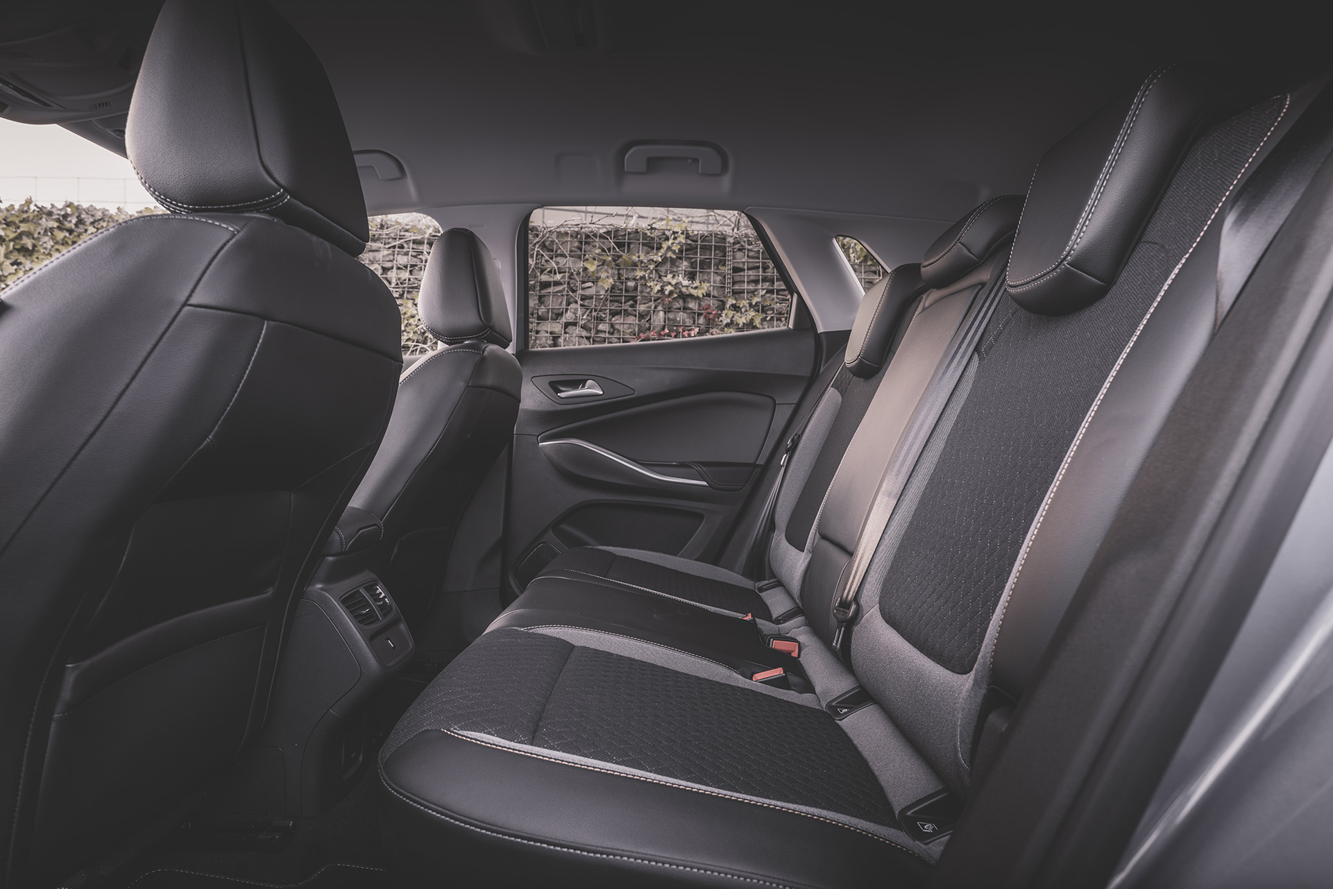 2022 Vauxhall Grandland Ultimate Interior Rear Seats Wallpapers #91 of 135