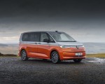 2022 Volkswagen Multivan (UK-Spec) Front Three-Quarter Wallpapers 150x120