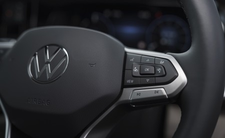 2022 Volkswagen Multivan (UK-Spec) Interior Steering Wheel Wallpapers 450x275 (37)