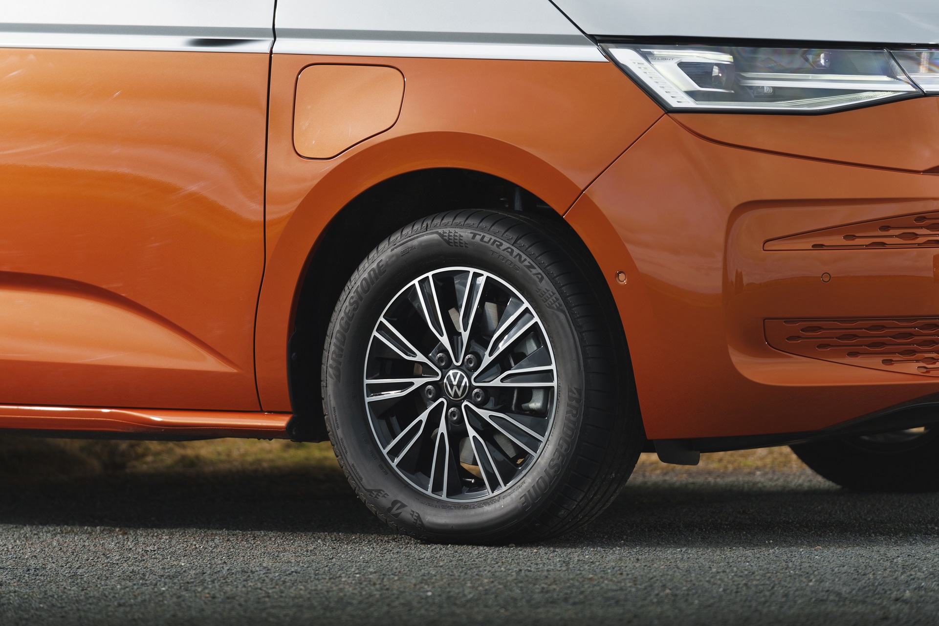 2022 Volkswagen Multivan (UK-Spec) Wheel Wallpapers #23 of 46