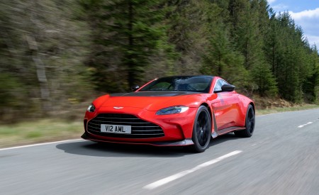 2023 Aston Martin V12 Vantage Wallpapers, Specs & HD Images