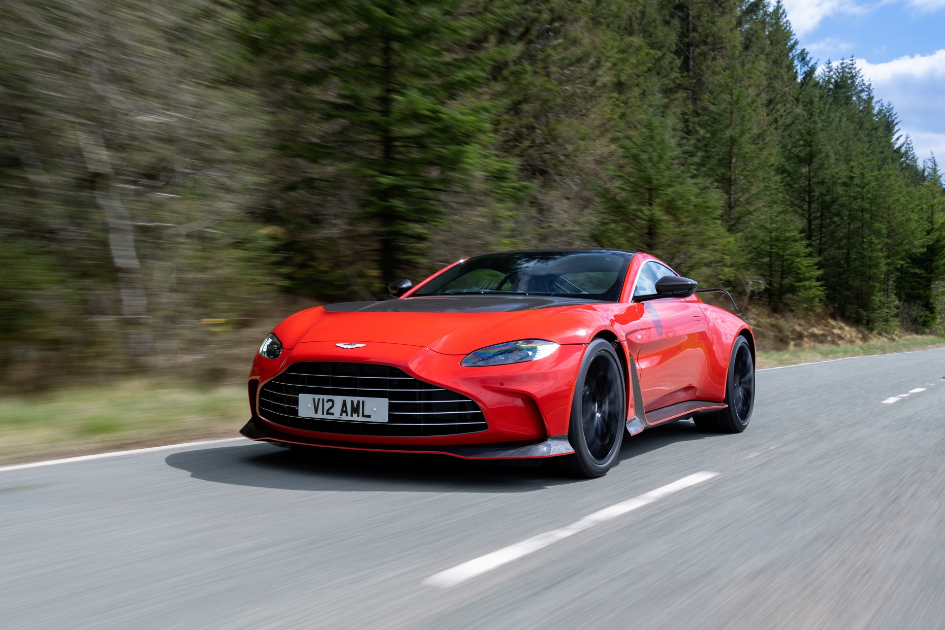 2023 Aston Martin V12 Vantage Front Three-Quarter Wallpapers (1). Download Wallpaper