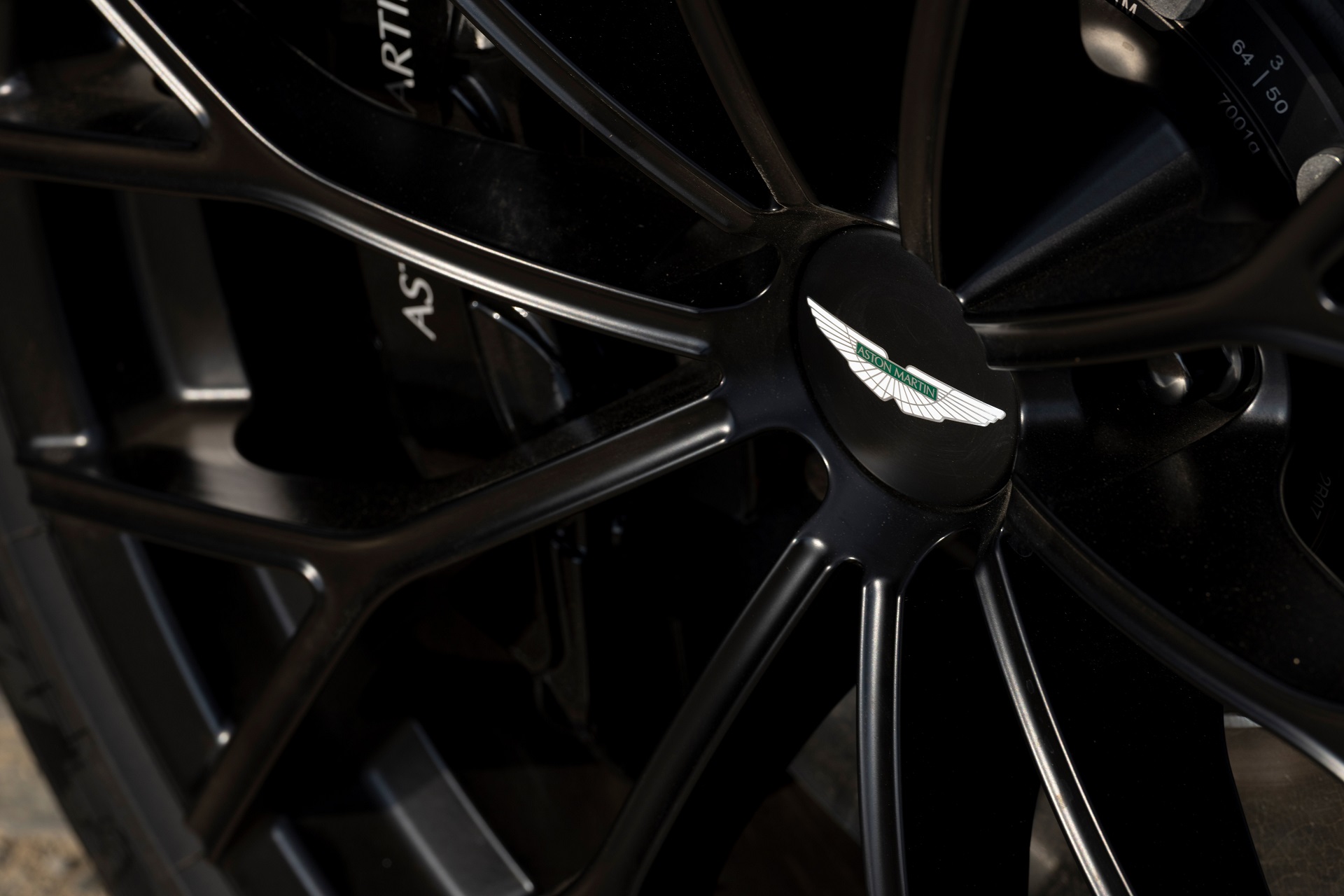 2023 Aston Martin V12 Vantage Wheel Wallpapers #25 of 51