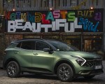 2023 Kia Sportage (Color: Experience Green; Euro-Spec) Front Three-Quarter Wallpapers 150x120 (56)