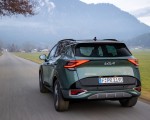 2023 Kia Sportage (Color: Experience Green; Euro-Spec) Rear Wallpapers 150x120