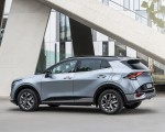 2023 Kia Sportage (Color: Lunar Silver; Euro-Spec) Rear Three-Quarter Wallpapers 150x120 (12)