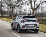 2023 Kia Sportage (Color: Lunar Silver; Euro-Spec) Rear Three-Quarter Wallpapers 150x120 (5)