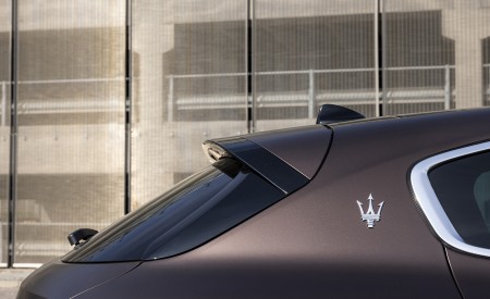 2023 Maserati Grecale GT (Color: Bronzo Opaco) Detail Wallpapers 450x275 (36)