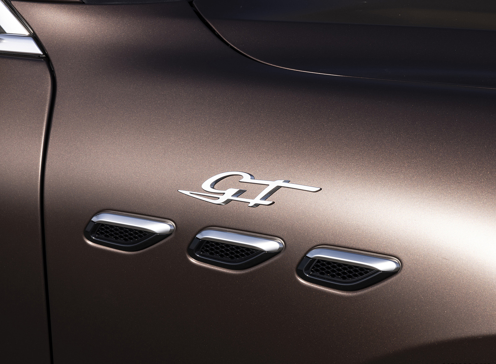 2023 Maserati Grecale GT (Color: Bronzo Opaco) Detail Wallpapers #35 of 58