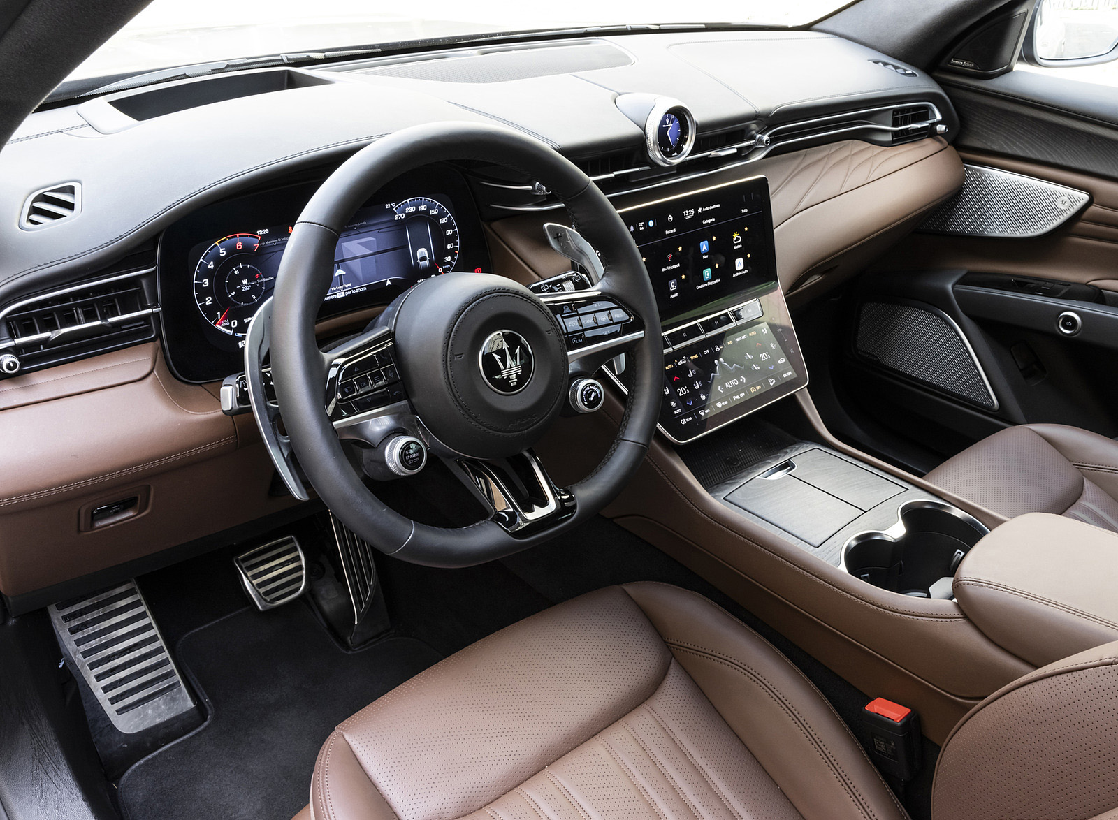 2023 Maserati Grecale GT (Color: Bronzo Opaco) Interior Wallpapers #38 of 58