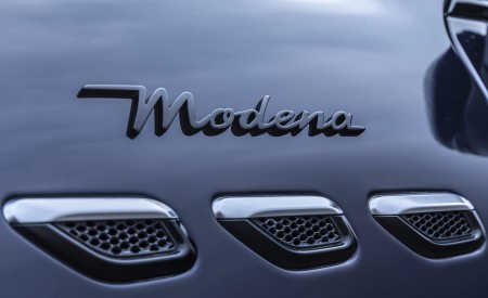 2023 Maserati Grecale Modena (Color: Blu Nobile) Detail Wallpapers  450x275 (24)