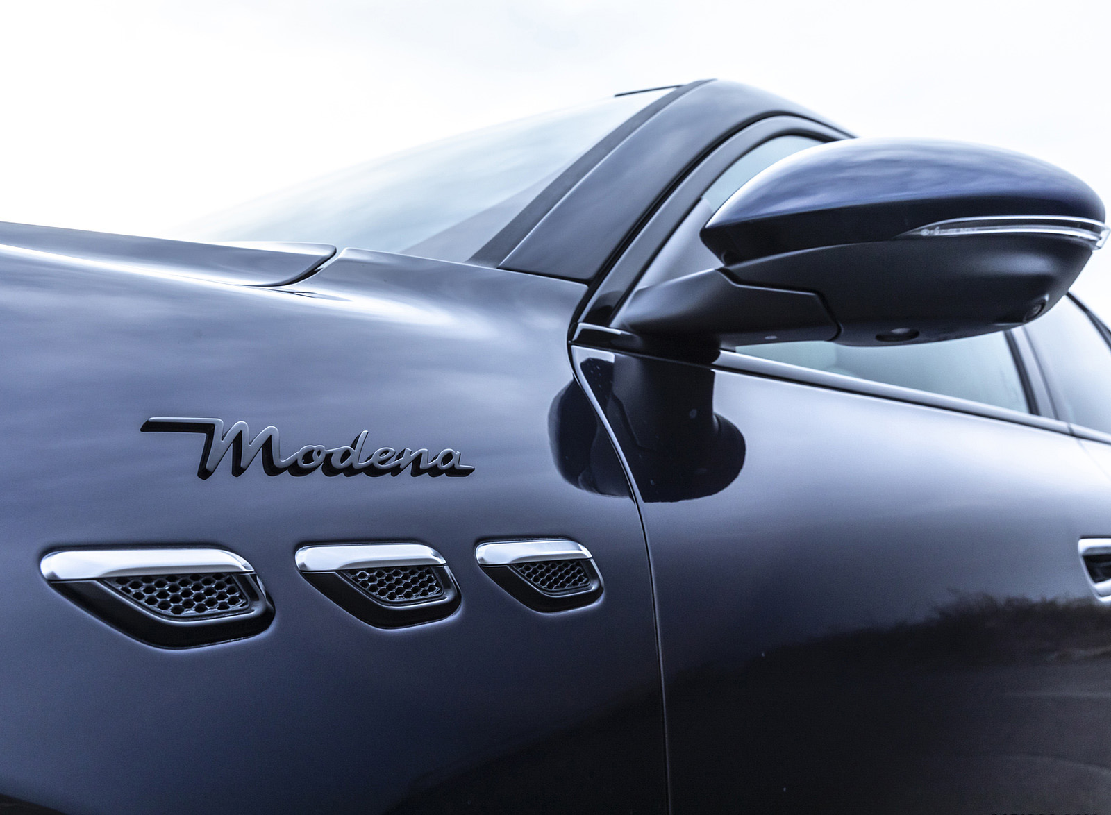 2023 Maserati Grecale Modena (Color: Blu Nobile) Detail Wallpapers #23 of 106