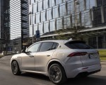 2023 Maserati Grecale Modena (Color: Grigio Cangiante) Rear Three-Quarter Wallpapers 150x120 (61)