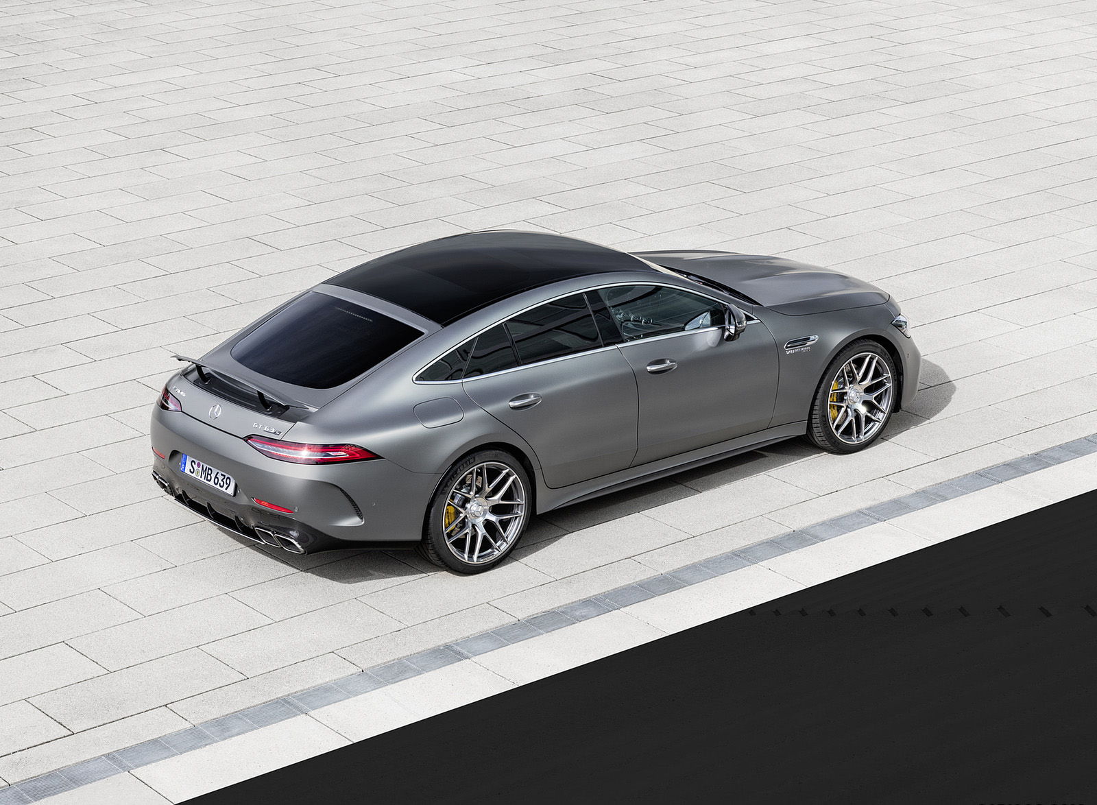 2023 Mercedes-AMG GT 63 S 4-Door Coupe Rear Three-Quarter Wallpapers #11 of 27