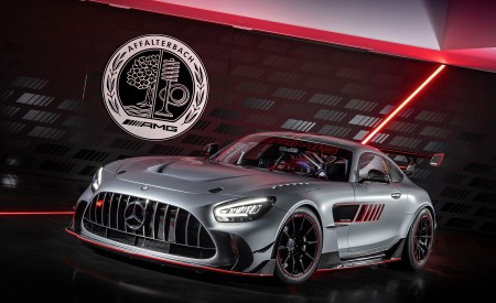 2023 Mercedes-AMG GT Track Series Front Three-Quarter Wallpapers 450x275 (1)