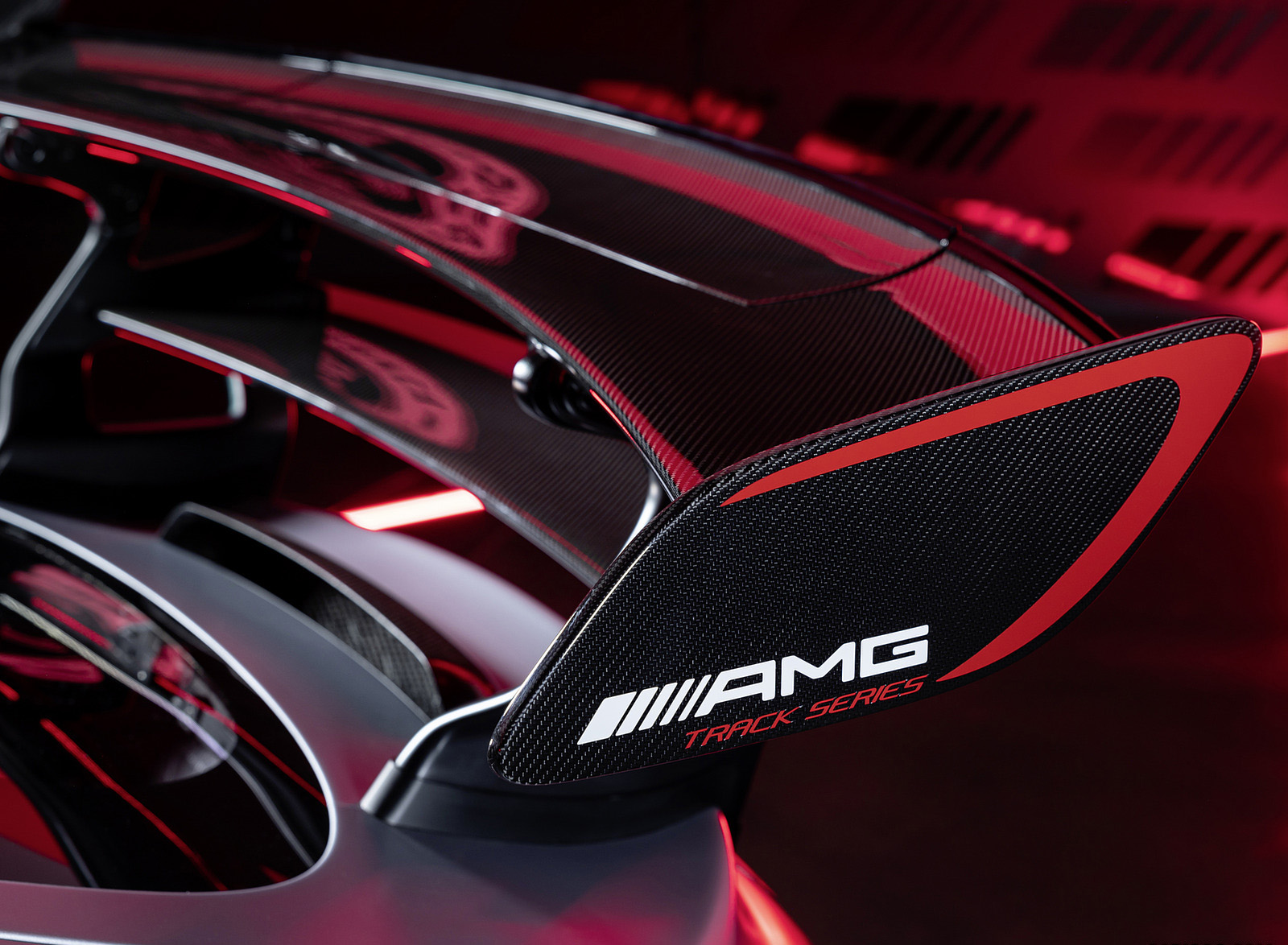 2023 Mercedes-AMG GT Track Series Spoiler Wallpapers #11 of 17