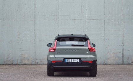 2023 Volvo XC40 Recharge Twin (Color: Sage Green) Rear Wallpapers 450x275 (35)