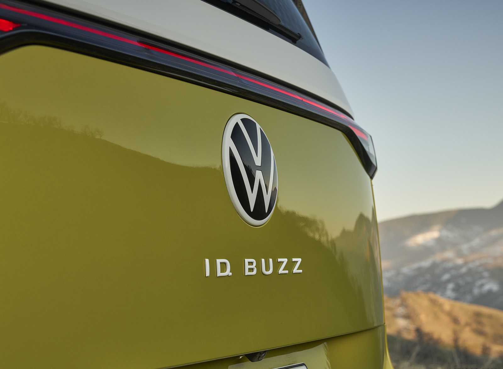 2024 Volkswagen ID. Buzz Badge Wallpapers  #269 of 302
