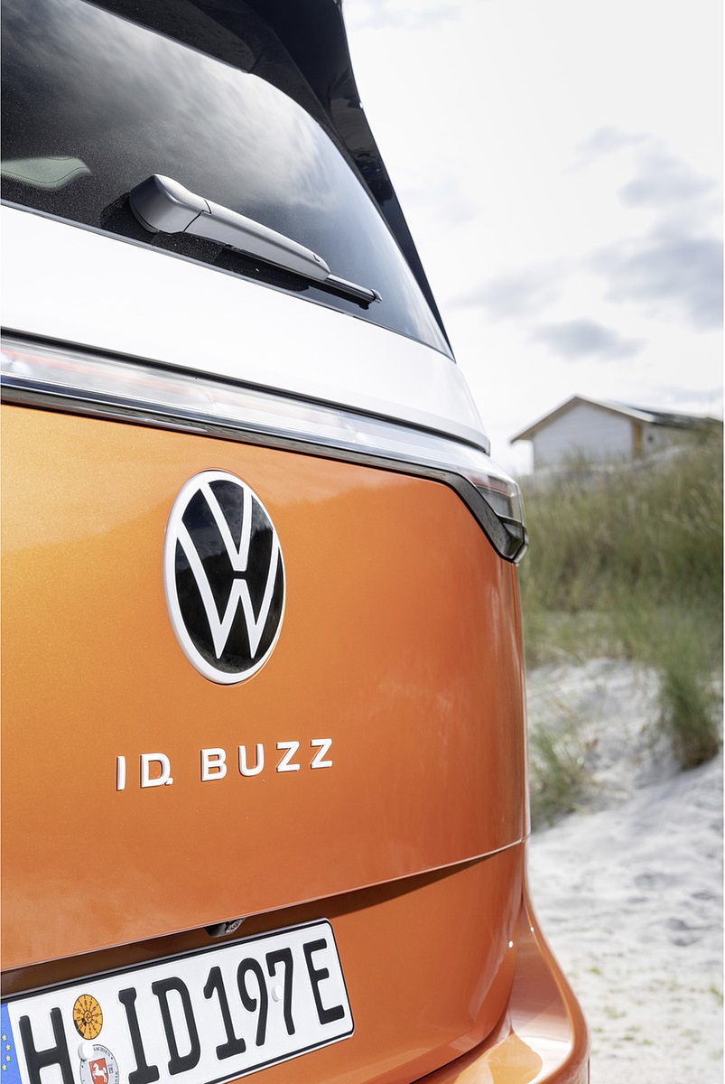 2024 Volkswagen ID. Buzz Badge Wallpapers  #104 of 302