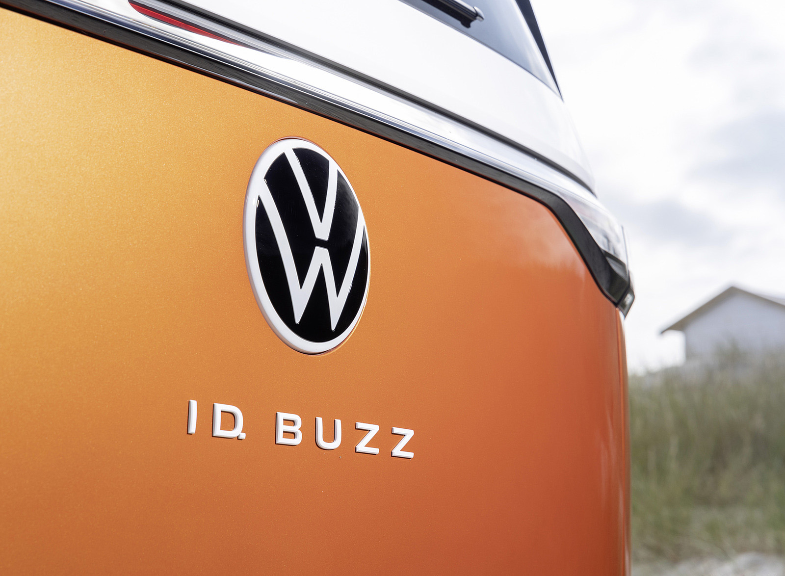2024 Volkswagen ID. Buzz Badge Wallpapers #106 of 302