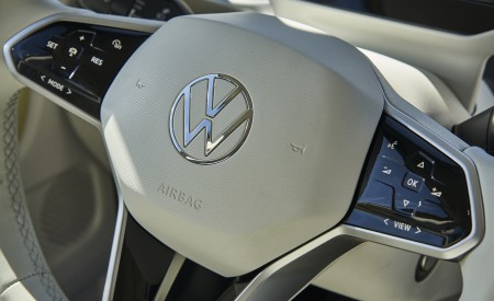 2024 Volkswagen ID. Buzz Interior Steering Wheel Wallpapers 450x275 (275)