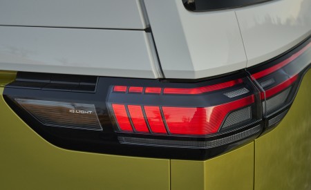2024 Volkswagen ID. Buzz Tail Light Wallpapers 450x275 (267)