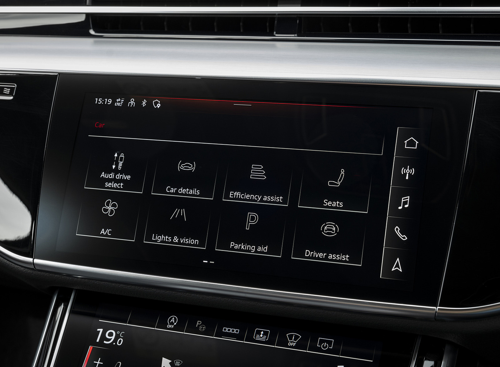 2022 Audi S8 (UK-Spec) Central Console Wallpapers #43 of 68