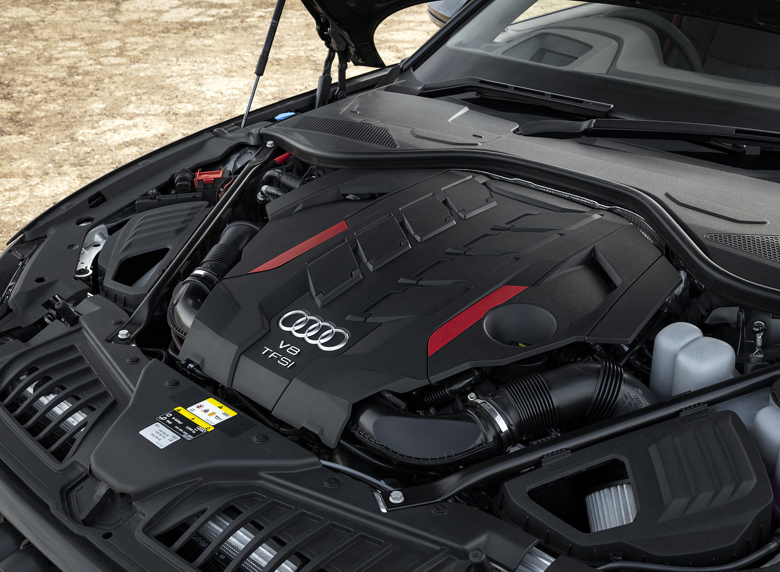 2022 Audi S8 (UK-Spec) Engine Wallpapers #38 of 68