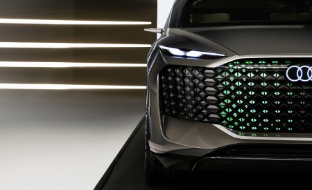 2022 Audi Urbansphere Concept Headlight Wallpapers 450x275 (20)
