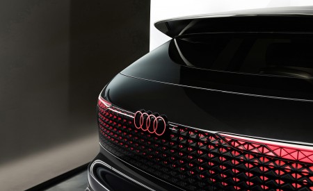 2022 Audi Urbansphere Concept Tail Light Wallpapers 450x275 (44)