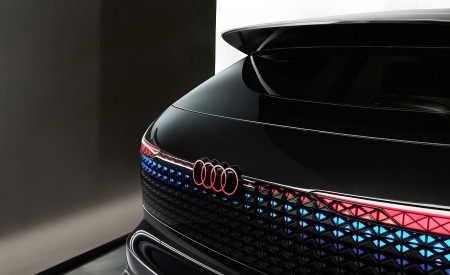 2022 Audi Urbansphere Concept Tail Light Wallpapers 450x275 (40)