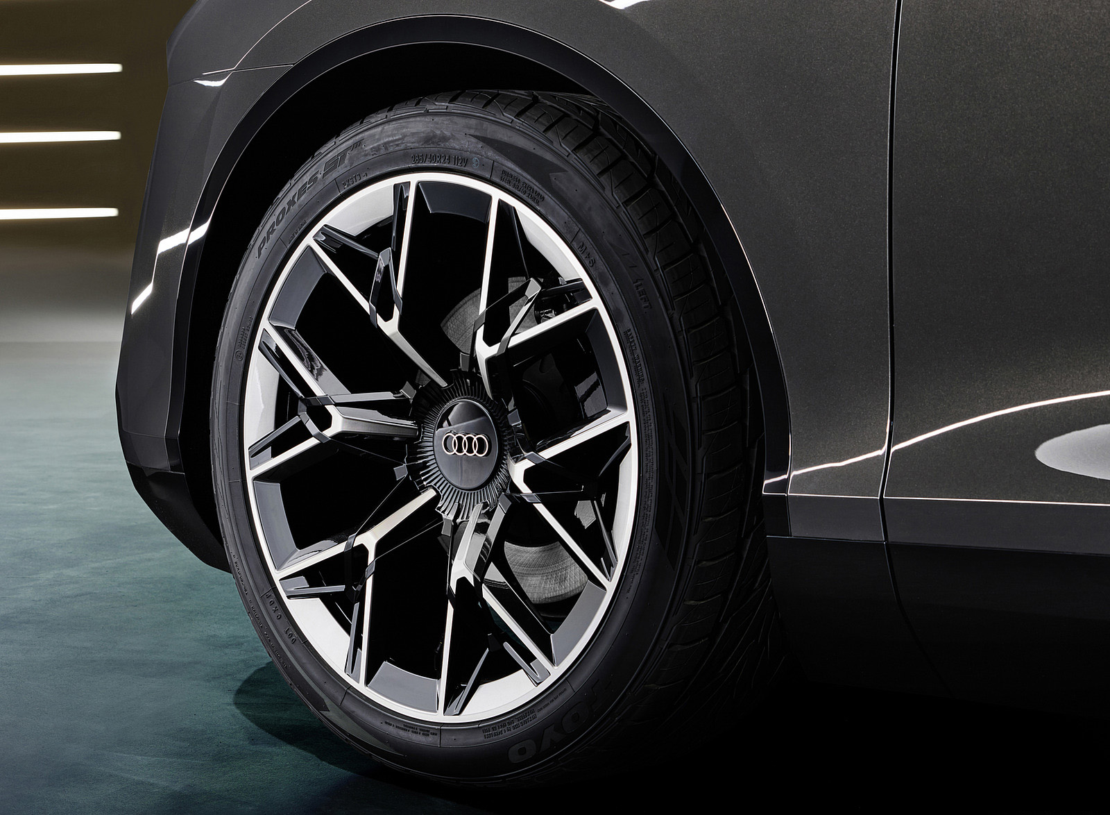 2022 Audi Urbansphere Concept Wheel Wallpapers #32 of 73