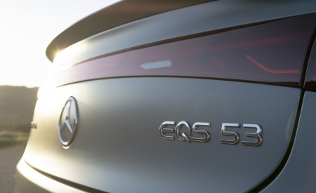 2022 Mercedes-AMG EQS 53 (UK-Spec) Badge Wallpapers  450x275 (40)