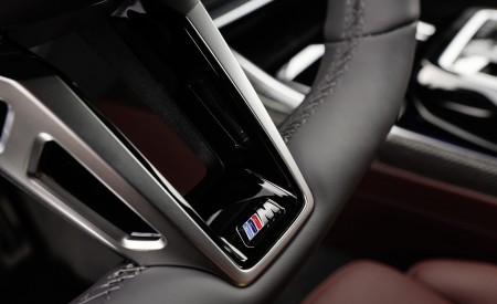 2023 BMW 7 Series 760i xDrive Interior Steering Wheel Wallpapers 450x275 (35)