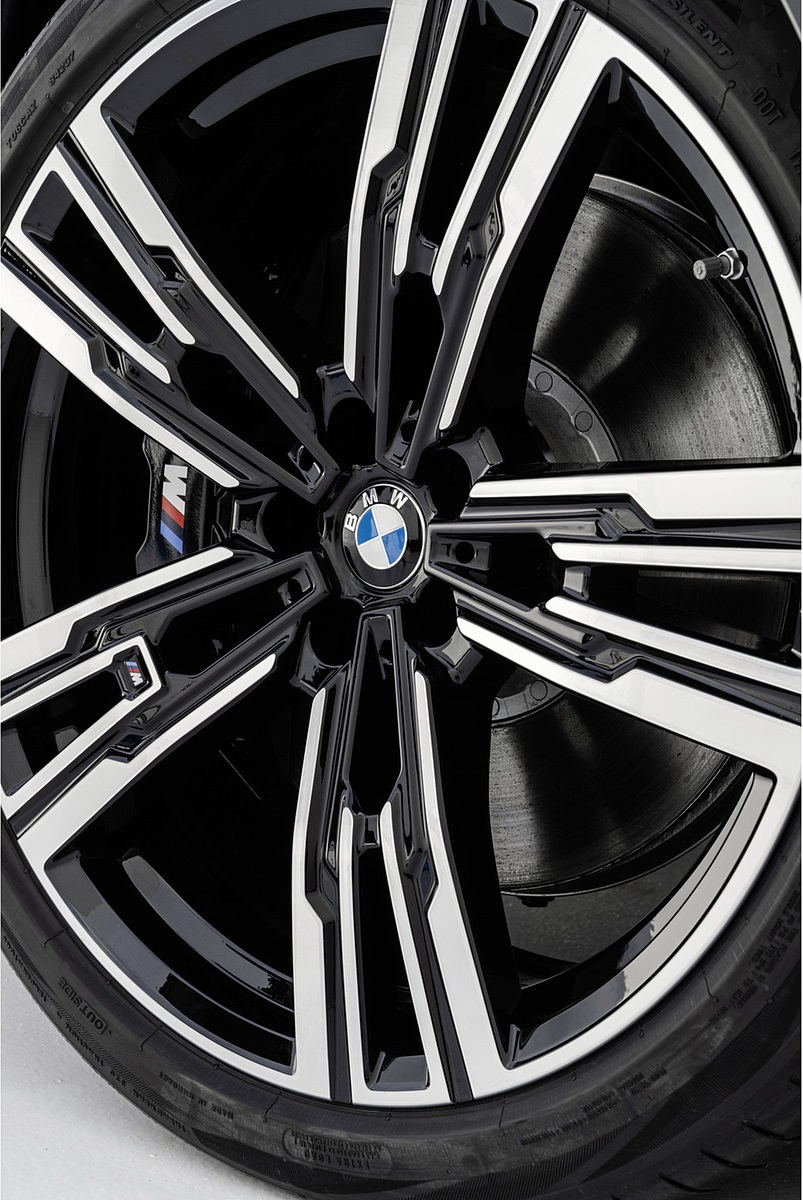 2023 BMW 7 Series 760i xDrive Wheel Wallpapers #28 of 94