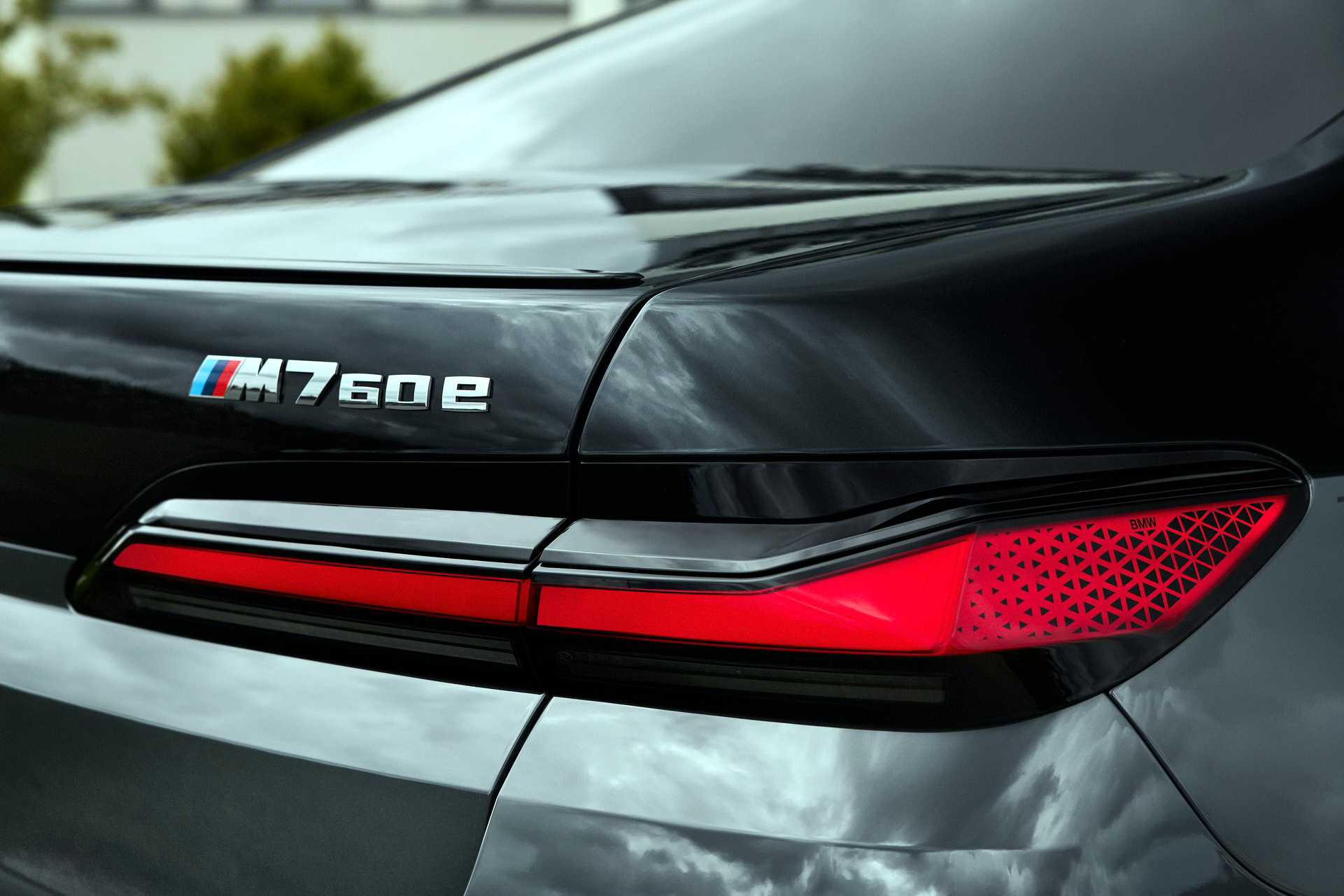 2023 BMW M760e xDrive Tail Light Wallpapers #69 of 71