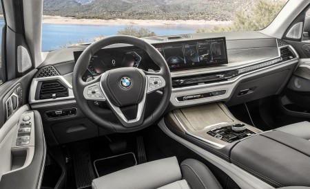 2023 BMW X7 Interior Wallpapers 450x275 (53)