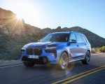 2023 BMW X7 M60i xDrive Front Three-Quarter Wallpapers 150x120 (9)