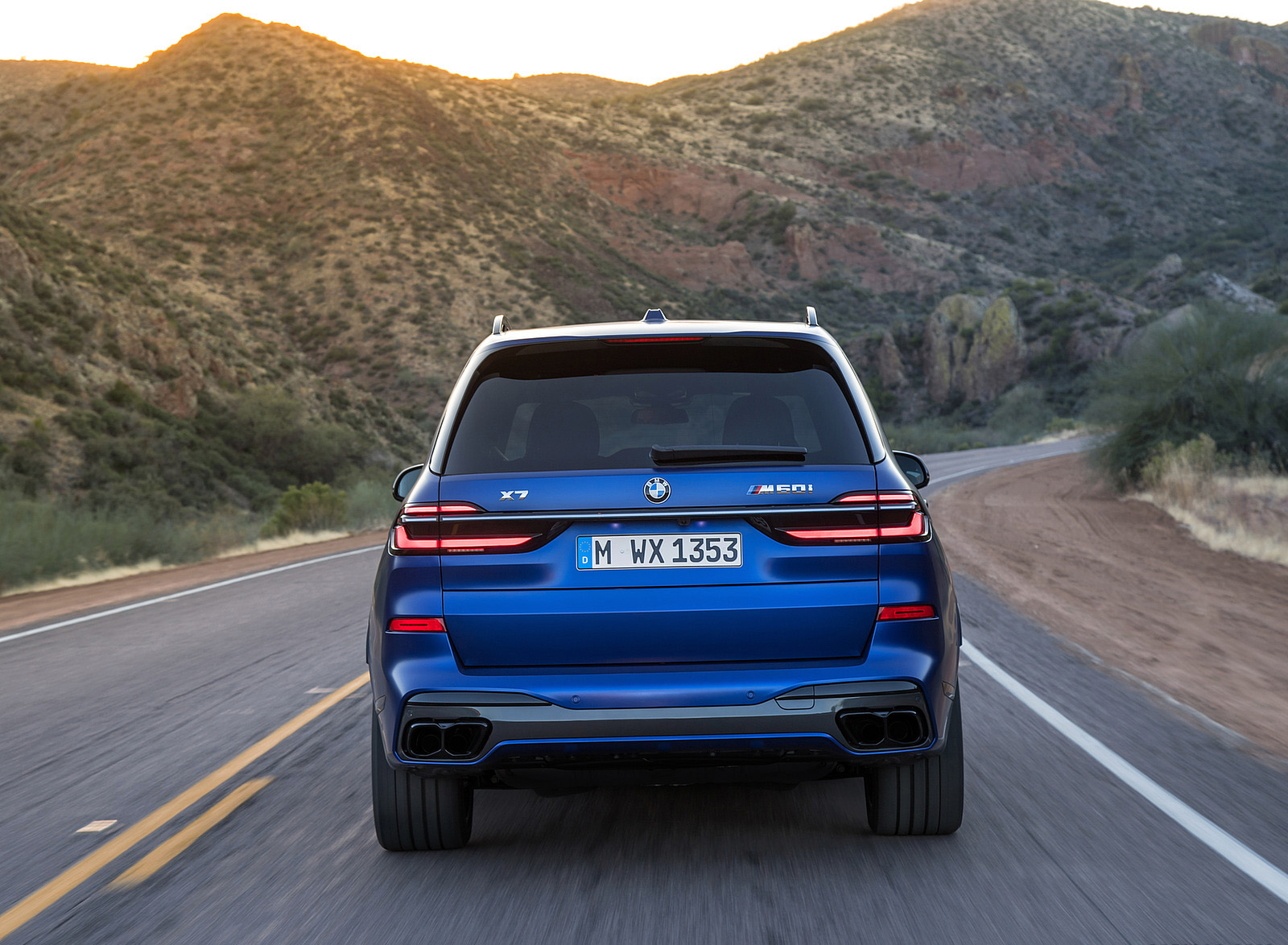 2023 BMW X7 M60i xDrive Rear Wallpapers #18 of 78