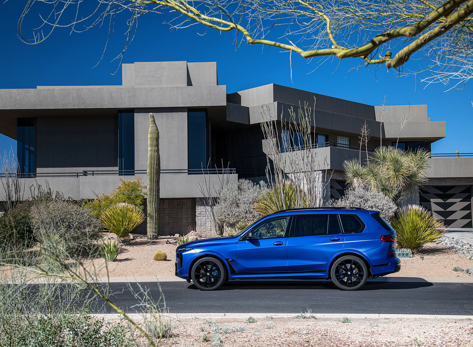 2023 BMW X7 M60i xDrive Side Wallpapers #31 of 78