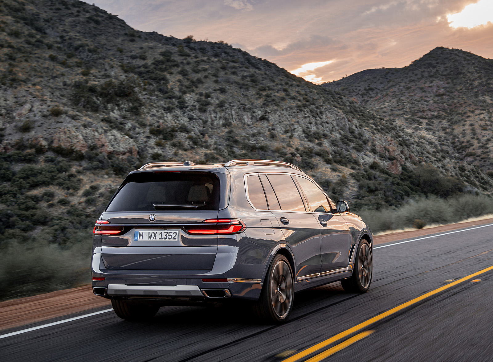 2023 BMW X7 Rear Wallpapers #22 of 77
