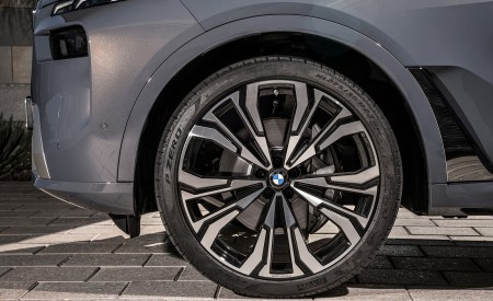 2023 BMW X7 Wheel Wallpapers 450x275 (49)