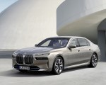 2023 BMW i7 xDrive60 Front Three-Quarter Wallpapers 150x120 (19)