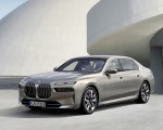 2023 BMW i7 xDrive60 Front Three-Quarter Wallpapers 150x120