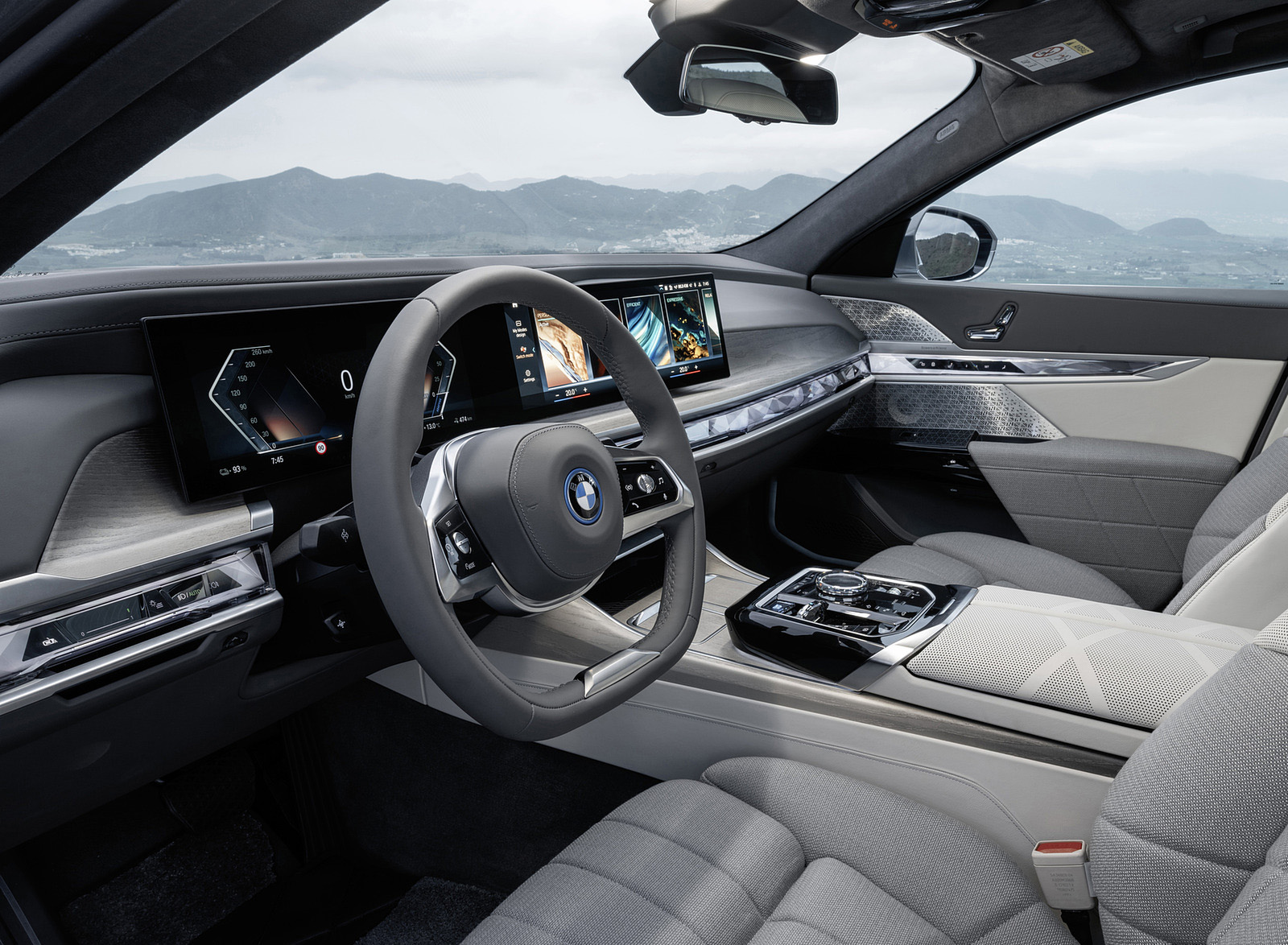 2023 BMW i7 xDrive60 Interior Wallpapers  #43 of 88