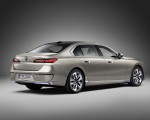 2023 BMW i7 xDrive60 Rear Three-Quarter Wallpapers 150x120 (29)