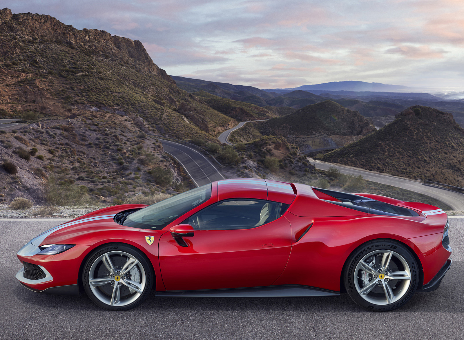 2023 Ferrari 296 GTS Side Wallpapers #20 of 25