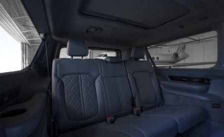 2023 Jeep Wagoneer L Interior Third Row Seats Wallpapers 450x275 (56)